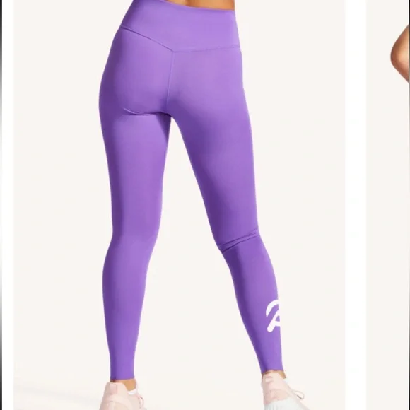 Nike Peloton Tights Size Small - $55 - New w/Tags - Picture 2 of 5